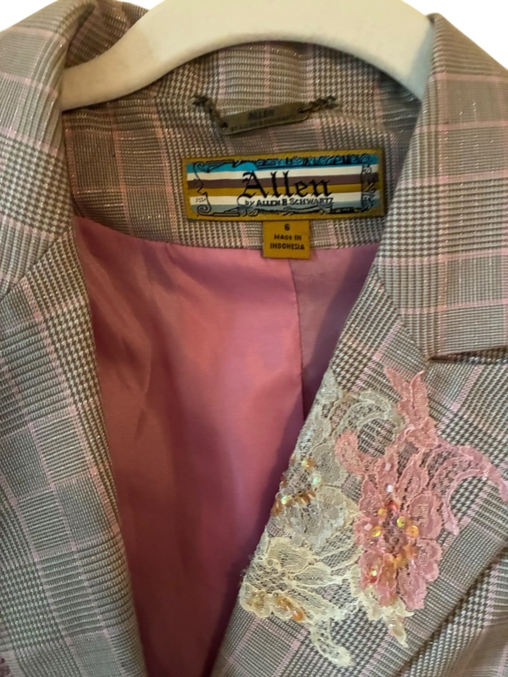 Allen by Allen Schwartz Embroidered Plaid Blazer - EUC Size 6 - Picture 4 of 8